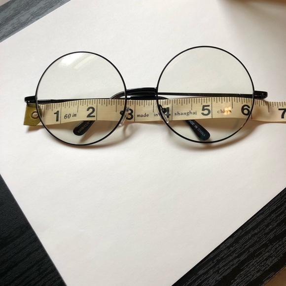 +0.0 Black wire framed round glasses - Picture 2 of 4
